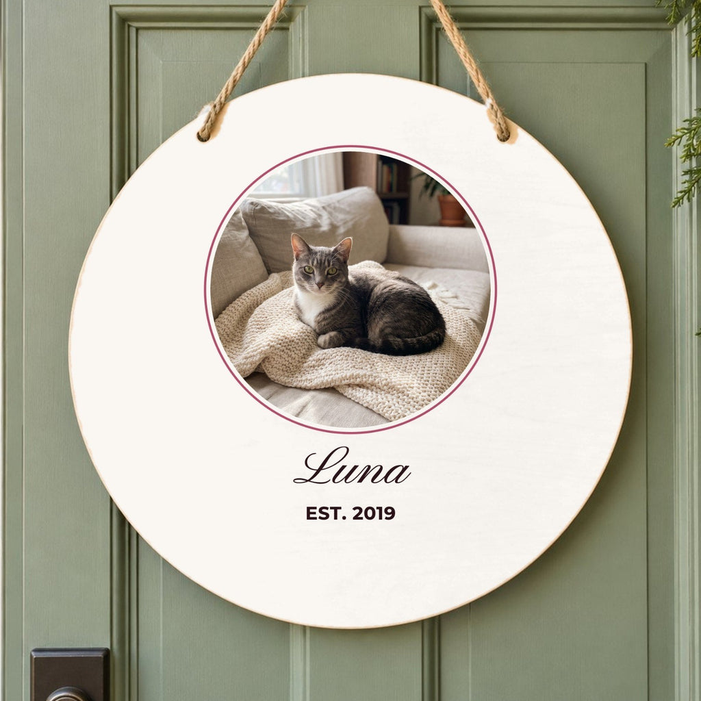 Custom Photo Wood Sign with Name, close-up of the personalised print